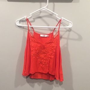 Cute Crop Tanktop with 🌸 Detailing